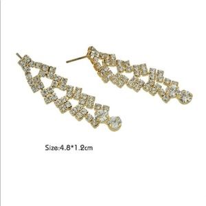 Elegant gemstone earrings